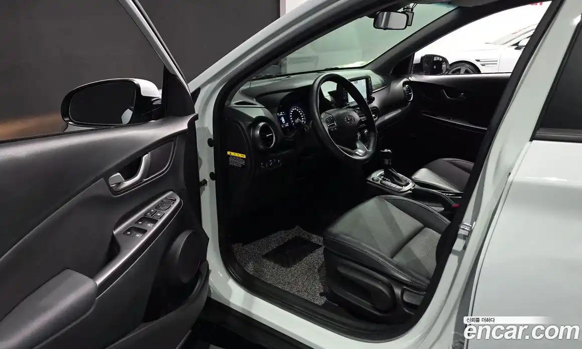 Hyundai Kona 2018 1.6 автомат (гидро), фото 10
