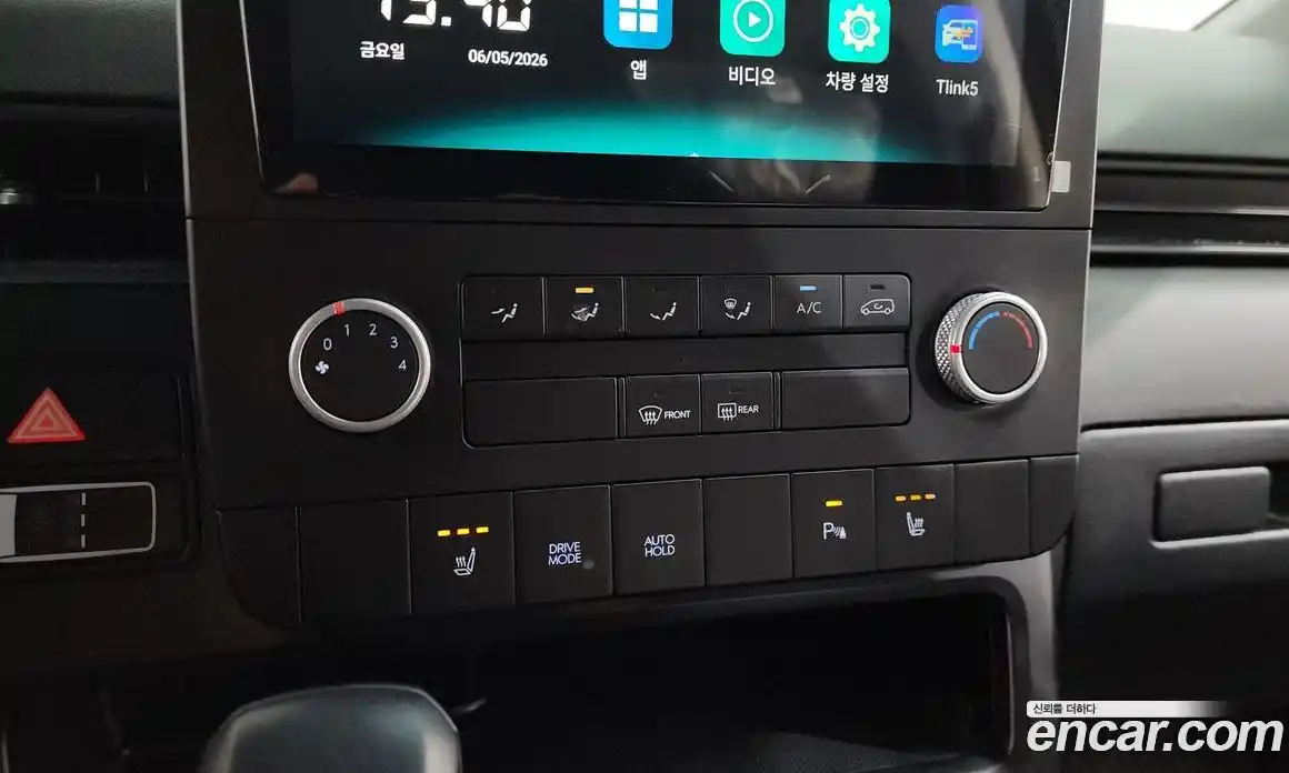 Hyundai Staria 2024 2.2 автомат (гидро), фото 23