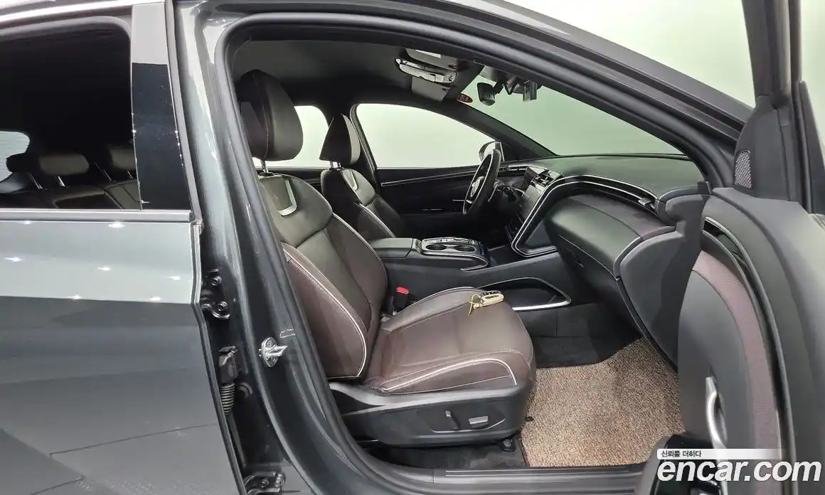 Hyundai Tucson 2022 1.6 автомат (гидро), фото 13