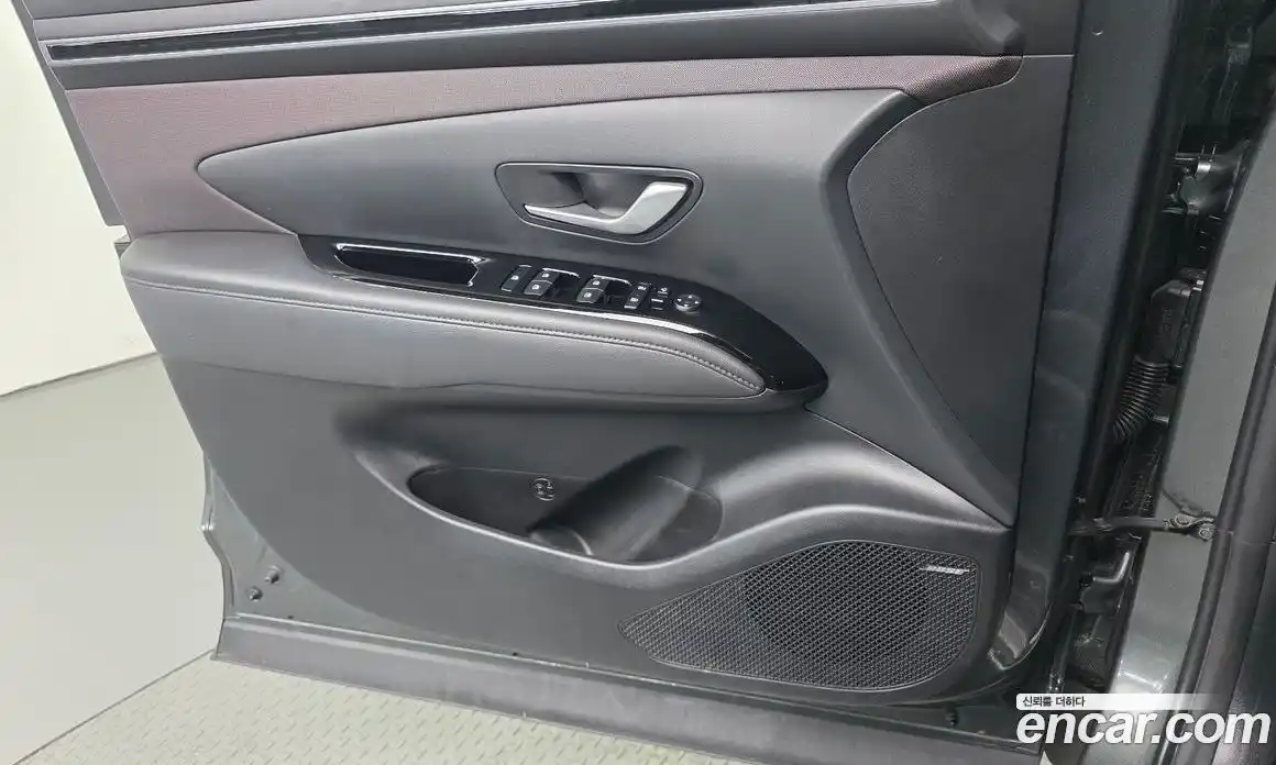 Hyundai Tucson 2022 1.6 автомат (гидро), фото 14