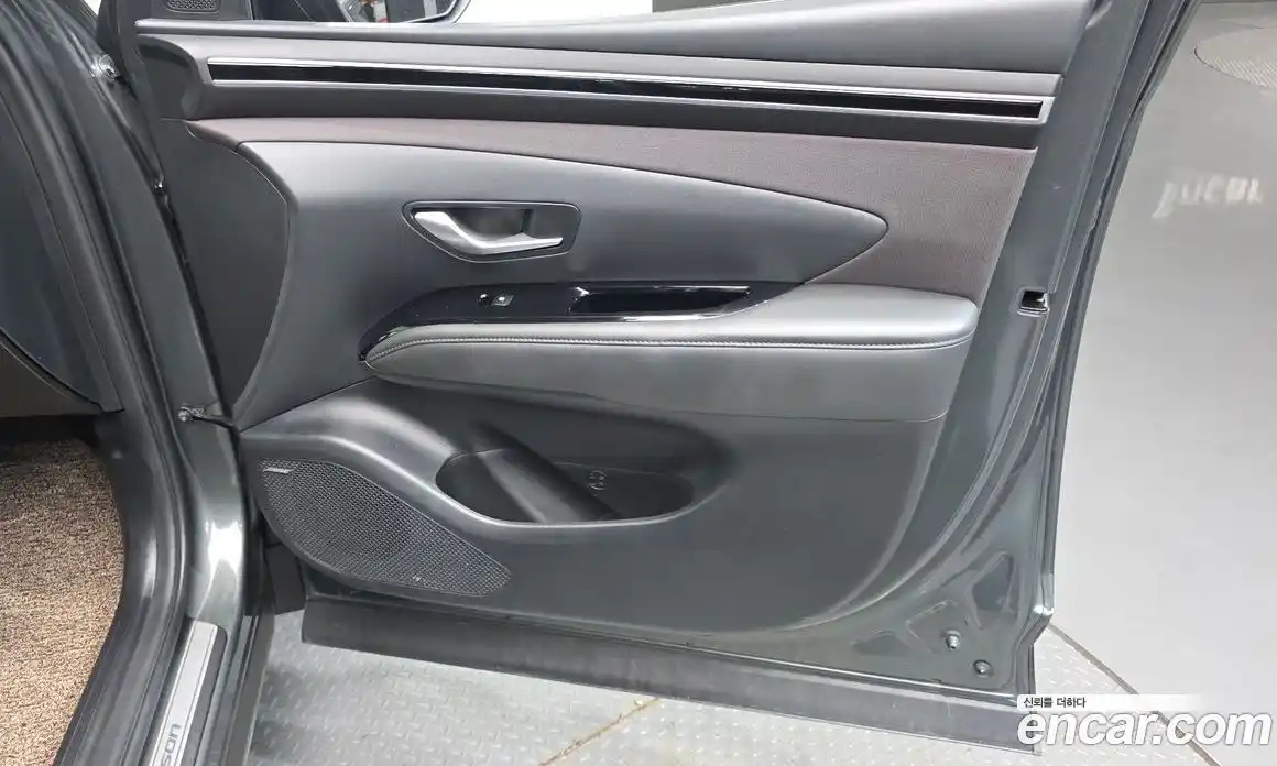 Hyundai Tucson 2022 1.6 автомат (гидро), фото 15