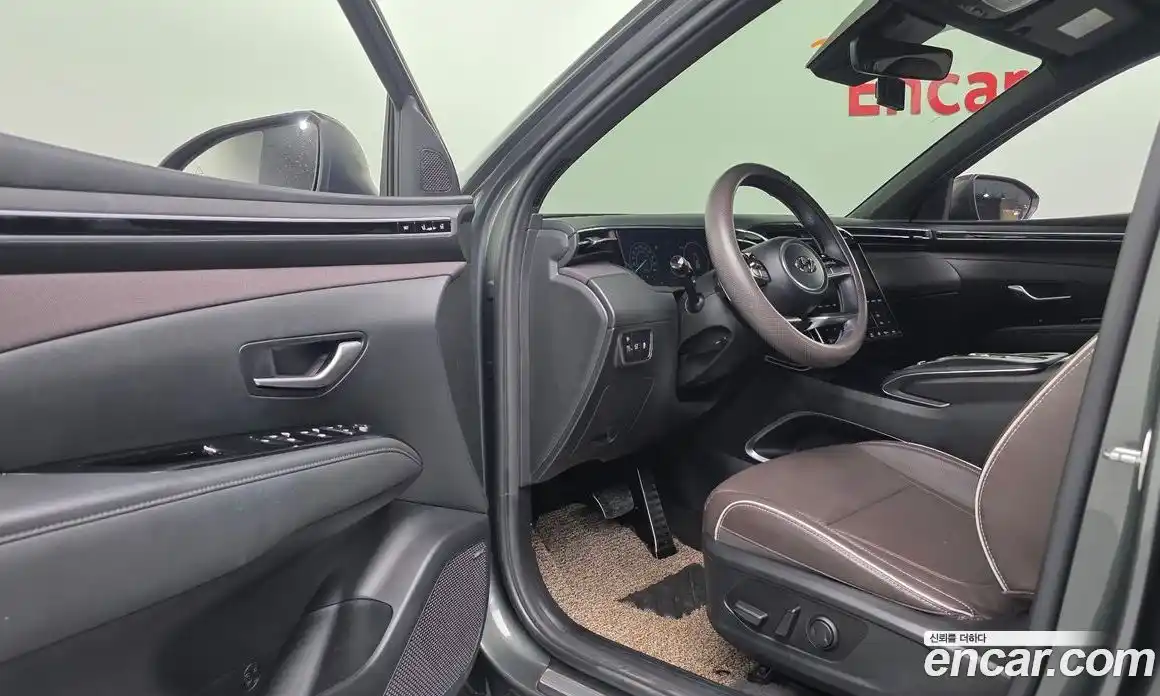 Hyundai Tucson 2022 1.6 автомат (гидро), фото 16
