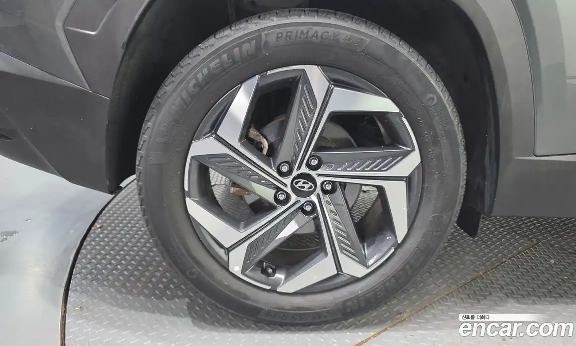 Hyundai Tucson 2022 1.6 автомат (гидро), фото 5