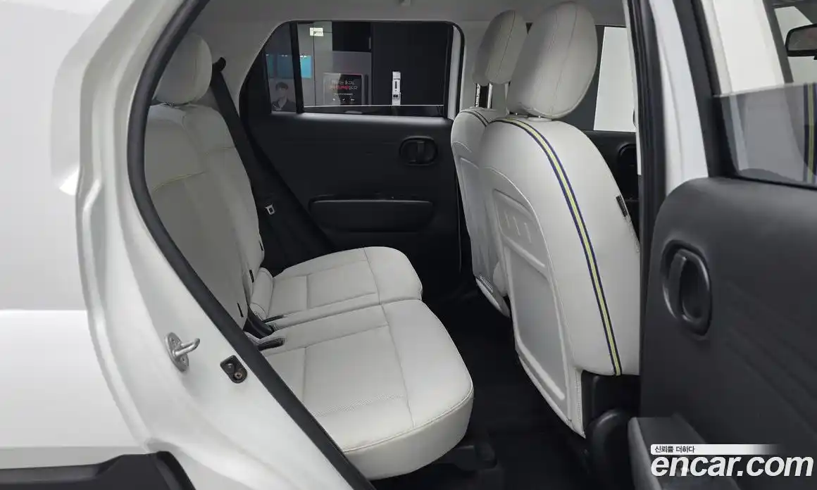 Hyundai Casper 2022 1.0 автомат (гидро), фото 16
