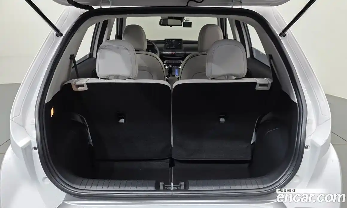 Hyundai Casper 2022 1.0 автомат (гидро), фото 26