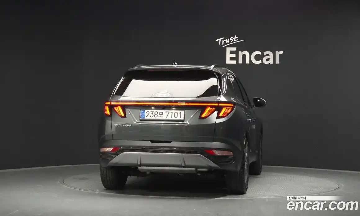 Hyundai Tucson 2022 1.6 автомат (гидро), фото 4