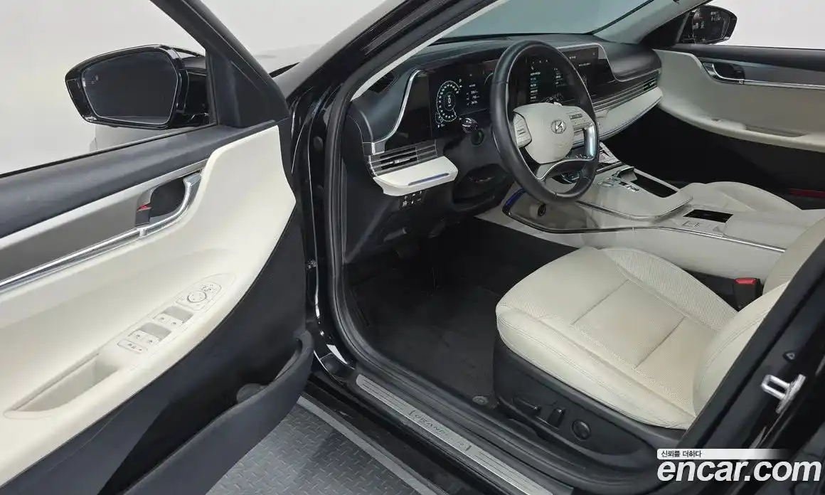 Hyundai Grandeur 2022 2.4 автомат (гидро), фото 10