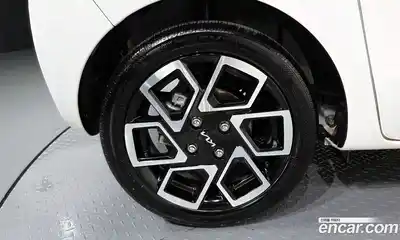 Kia Ray 2024 1.0 автомат (гидро), миниатюра 7