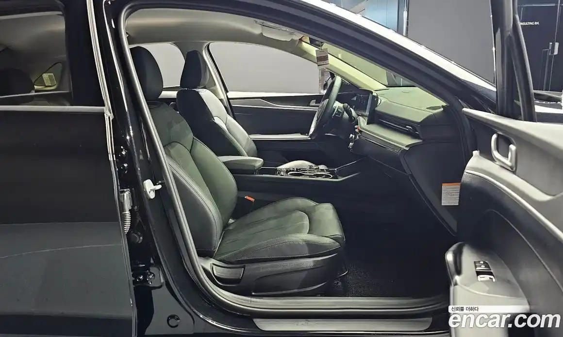 Kia K5 (Optima) 2025 2.0 автомат (гидро), фото 11