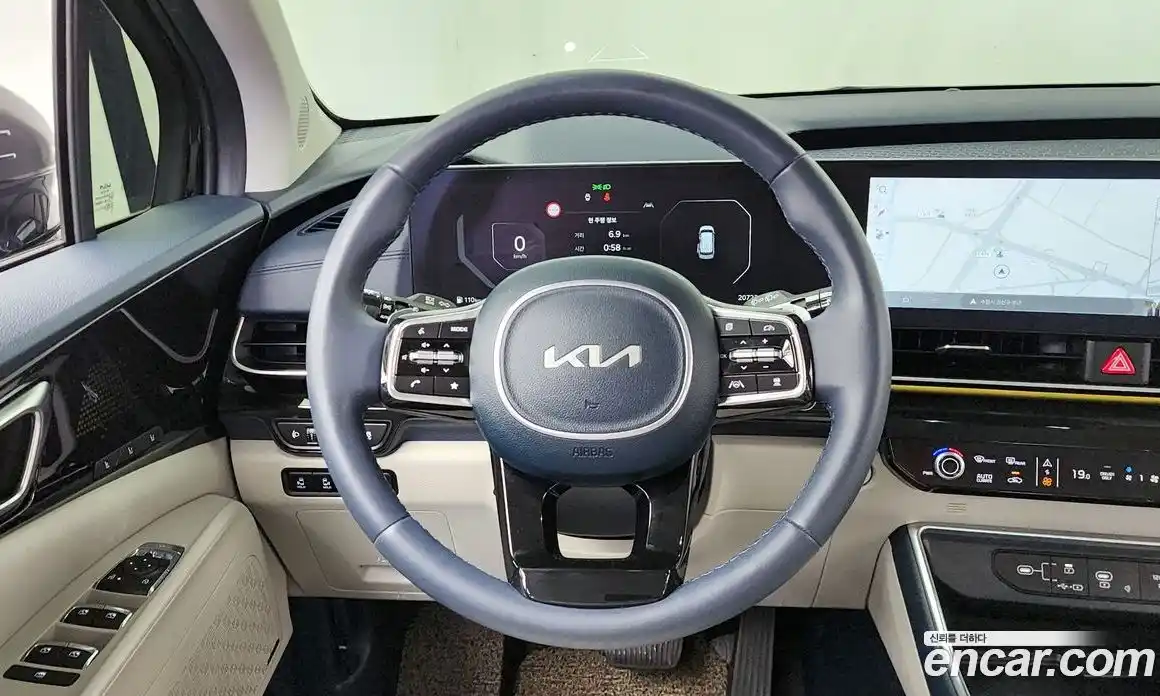 Kia Carnival 2024 1.6 автомат (гидро), фото 19