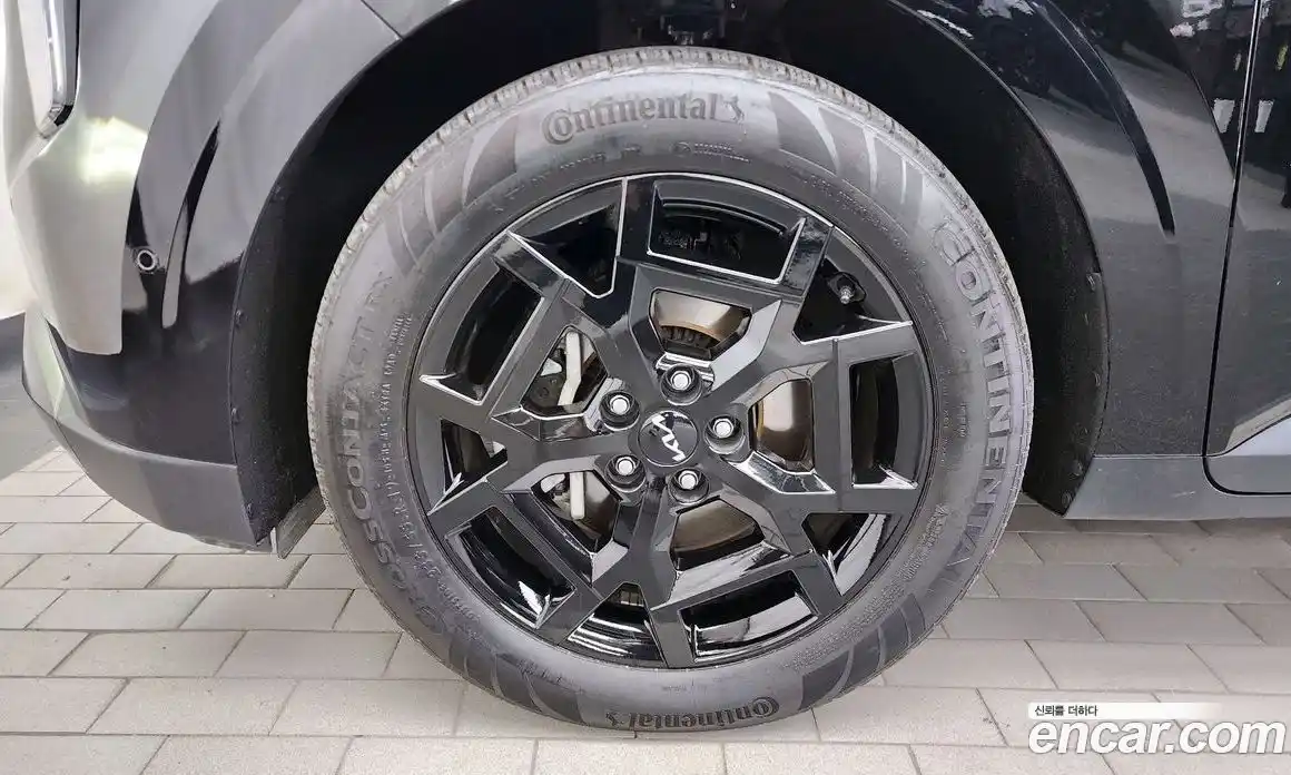 Kia Carnival 2024 1.6 автомат (гидро), фото 5
