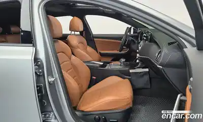 Kia Stinger 2023 3.3 автомат (гидро), миниатюра 11