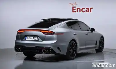 Kia Stinger 2023 3.3 автомат (гидро), миниатюра 2