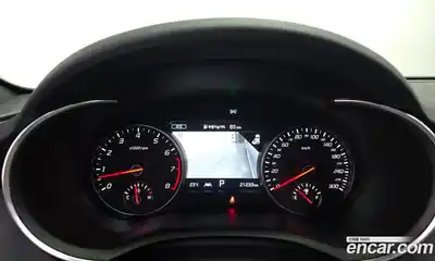 Kia Stinger 2023 3.3 автомат (гидро), миниатюра 8