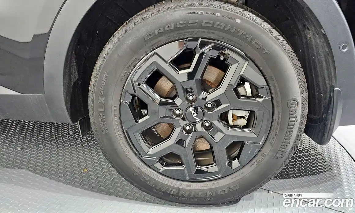 Kia Sorento 2024 1.6 автомат (гидро), фото 6