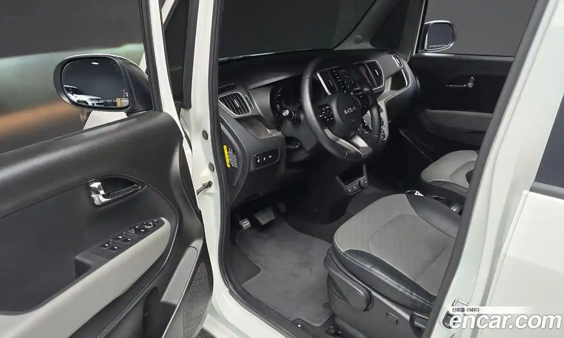 Kia Ray 2021 1.0 автомат (гидро), фото 12