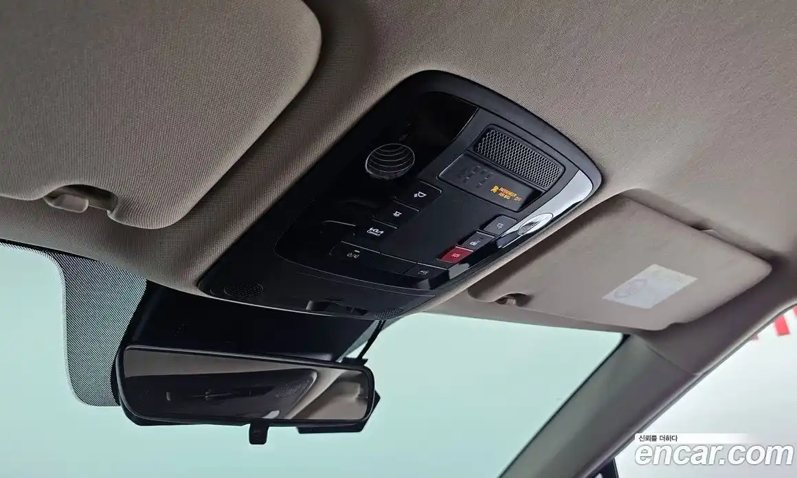 Kia Carnival 2022 2.2 автомат (гидро), фото 24