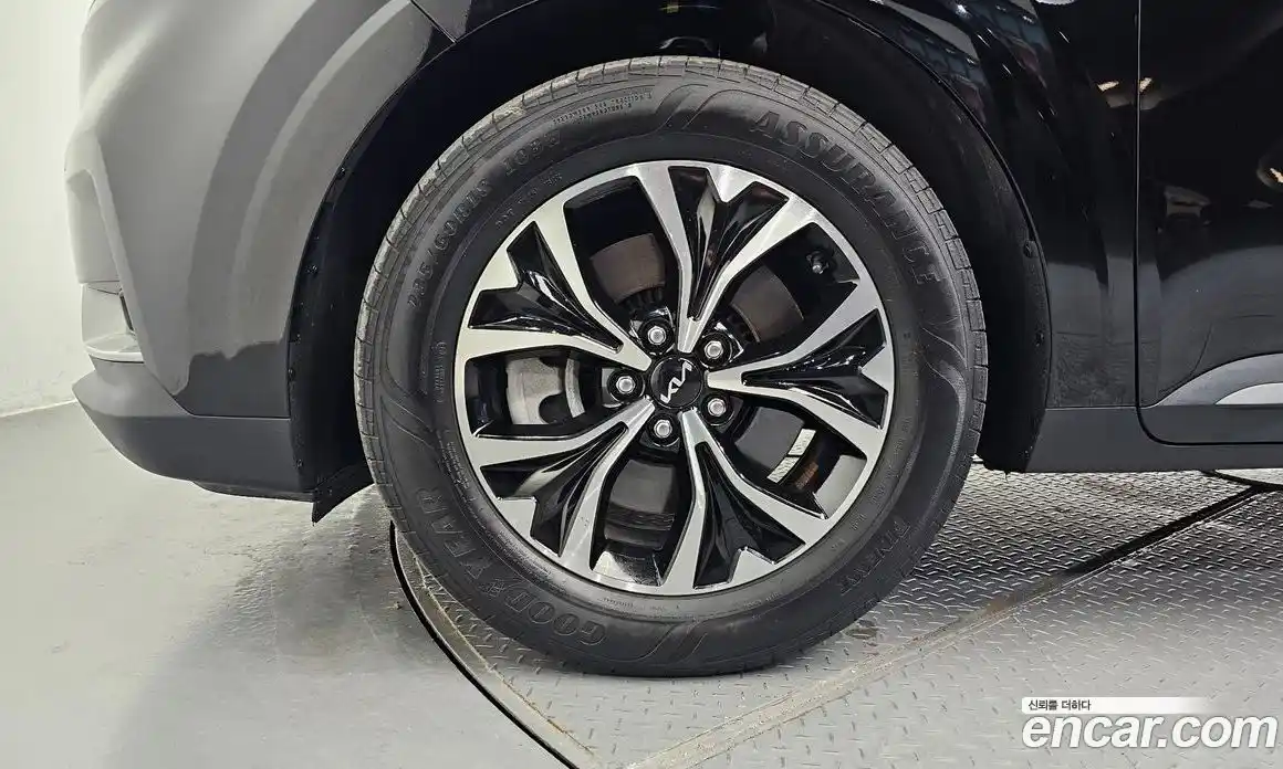 Kia Carnival 2022 2.2 автомат (гидро), фото 5