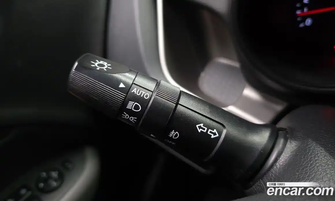 Kia Ray 2021 1.0 автомат (гидро), фото 24