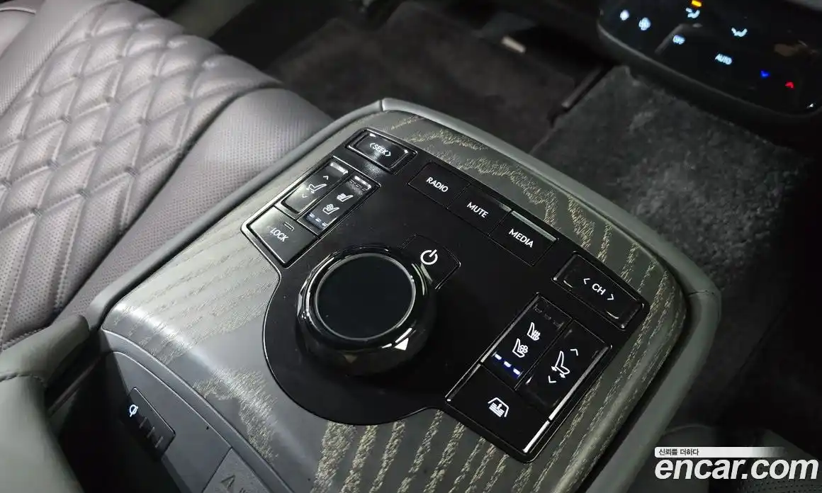 Genesis G80 2025 3.5 автомат (гидро), фото 36