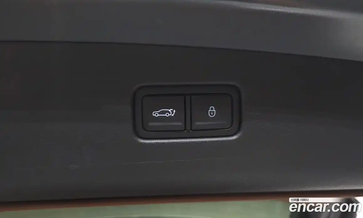 Genesis GV70 2025 2.5 автомат (гидро), фото 30