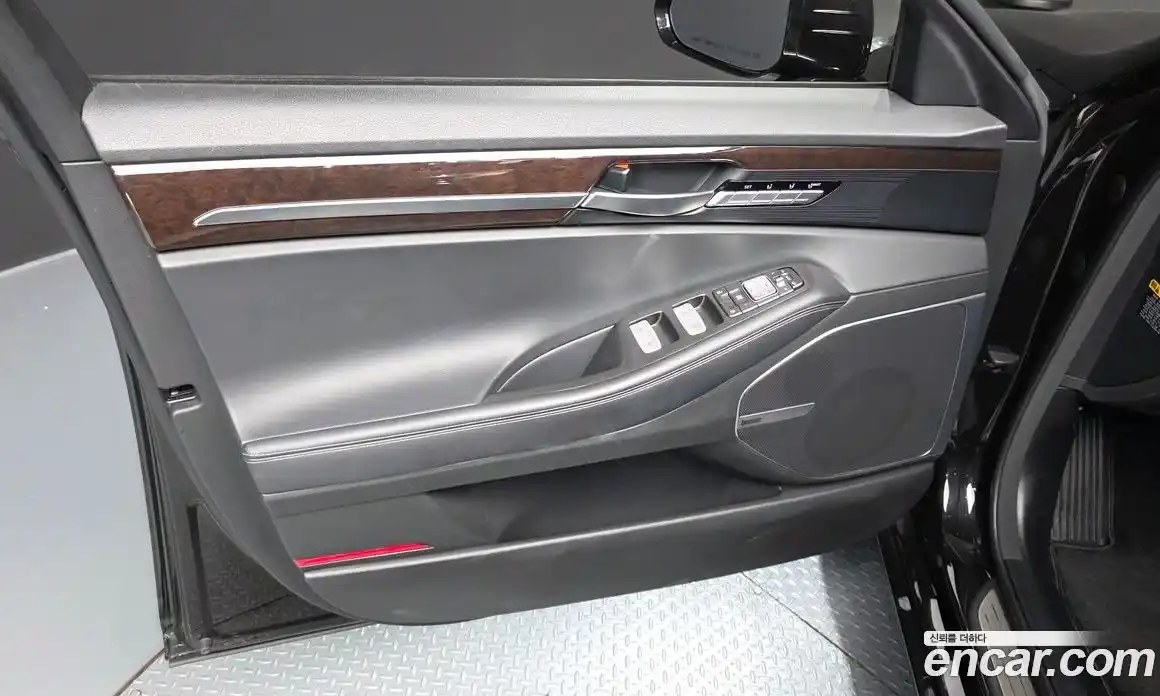 Genesis EQ900 2018 3.8 автомат (гидро), фото 14