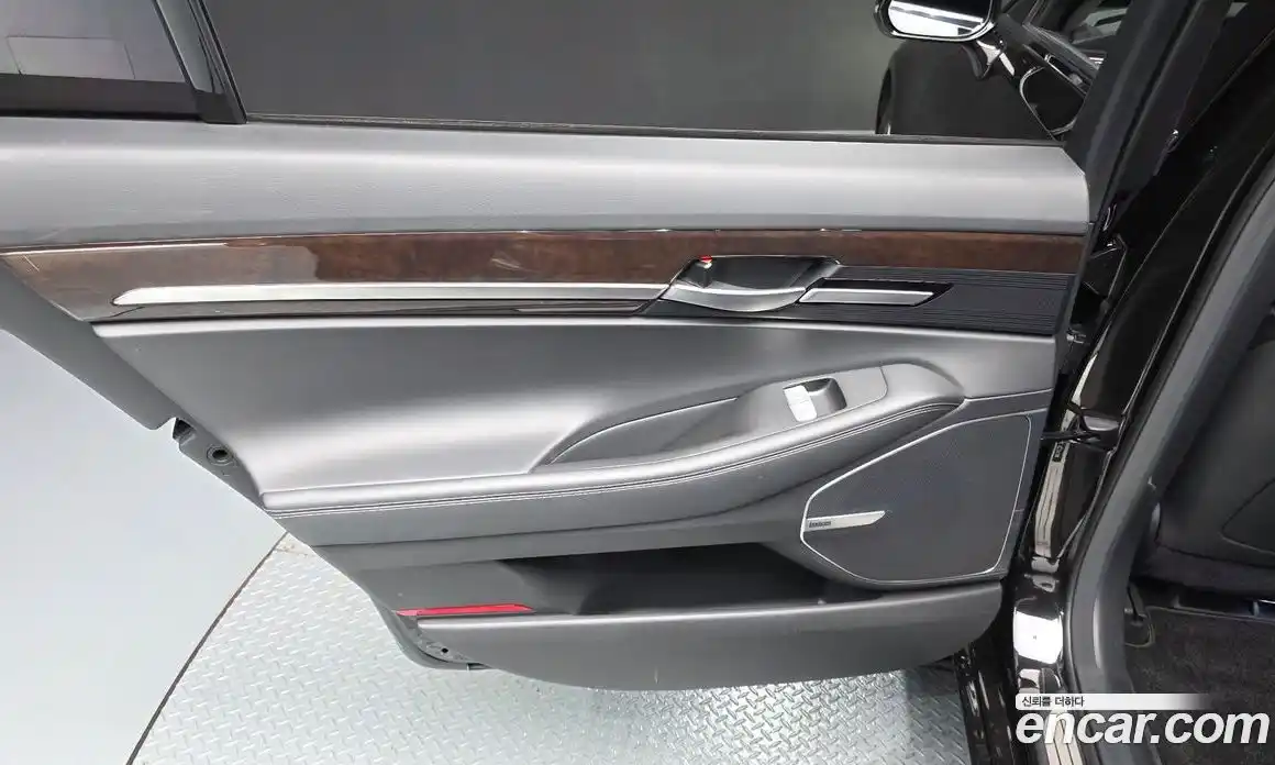 Genesis EQ900 2018 3.8 автомат (гидро), фото 15