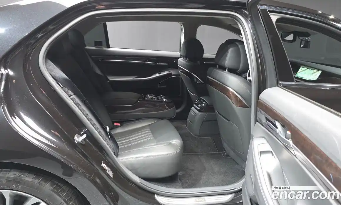 Genesis EQ900 2018 3.8 автомат (гидро), фото 18
