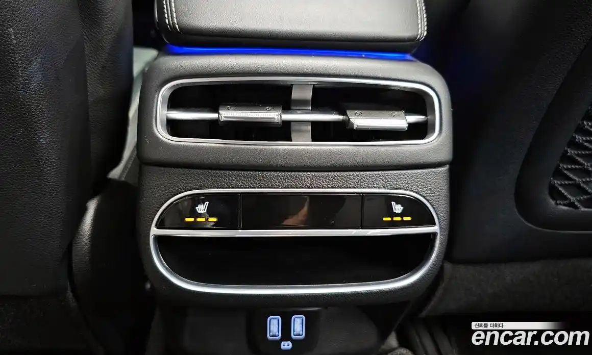 Genesis GV70 2021 2.5 автомат (гидро), фото 19