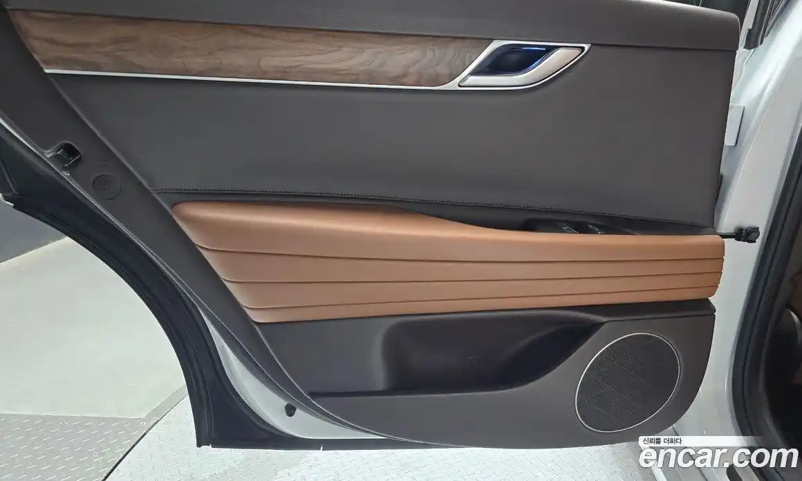 Genesis G80 2022 2.5 автомат (гидро), фото 15
