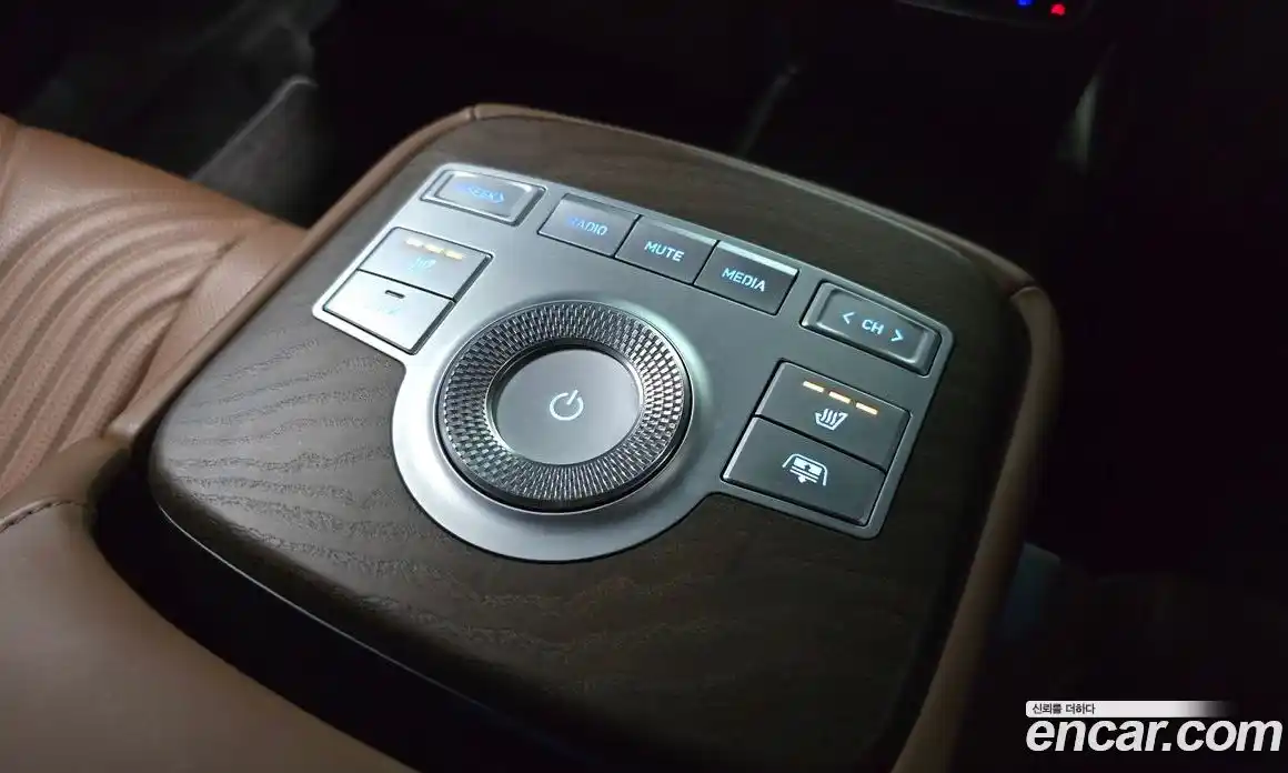 Genesis G80 2022 2.5 автомат (гидро), фото 24