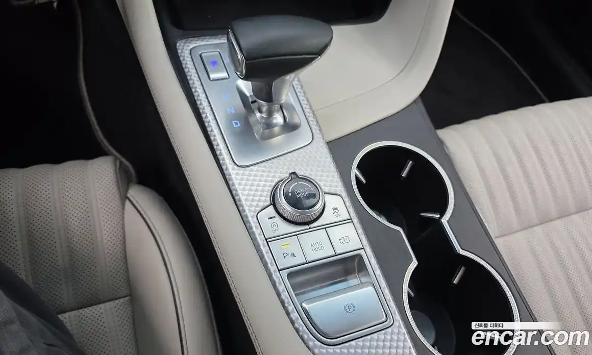 Genesis G70 2022 2.0 автомат (гидро), фото 9
