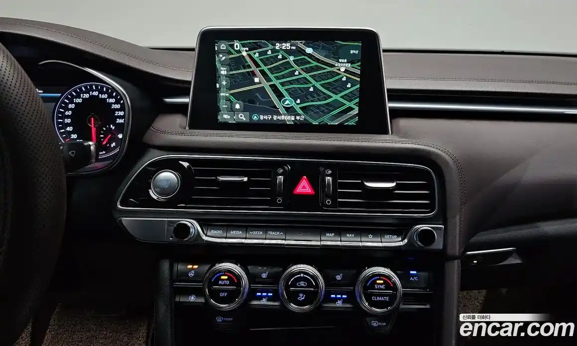 Genesis G70 2019 2.0 автомат (гидро), фото 18