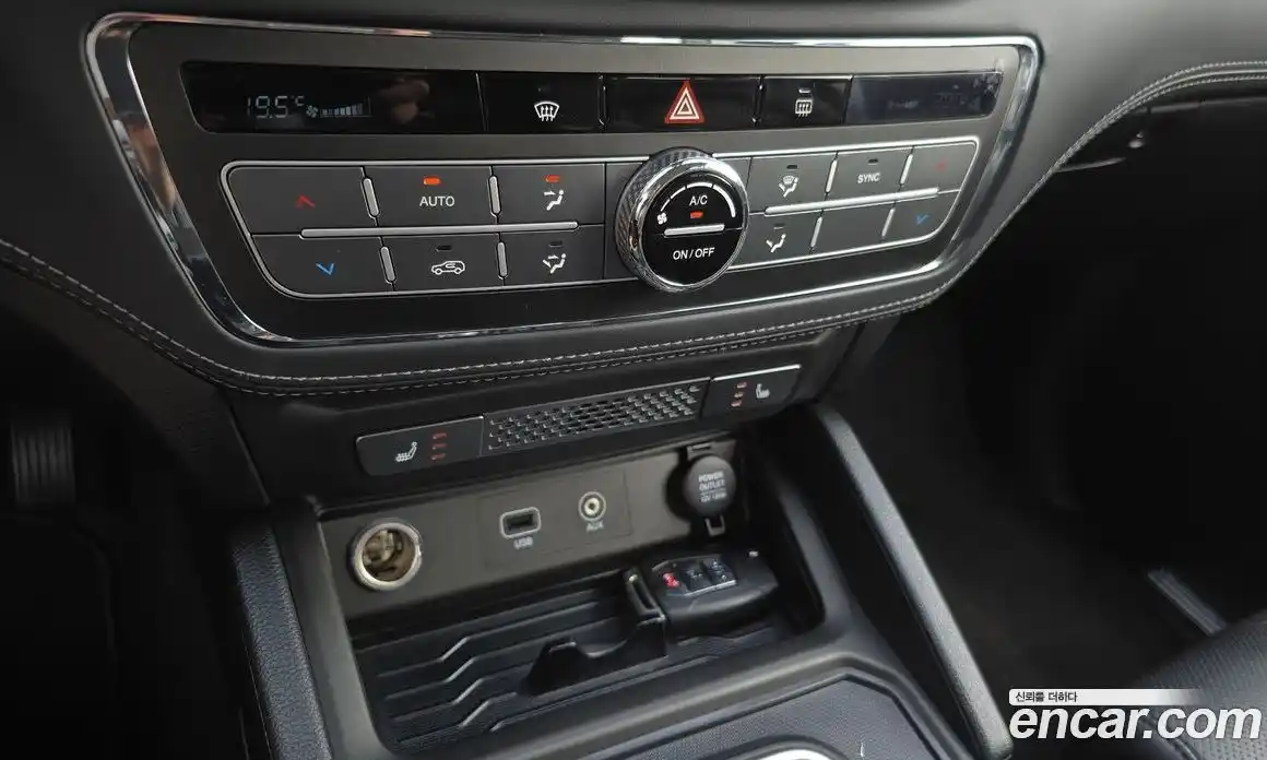 SsangYong Rexton 2018 2.2 автомат (гидро), фото 17