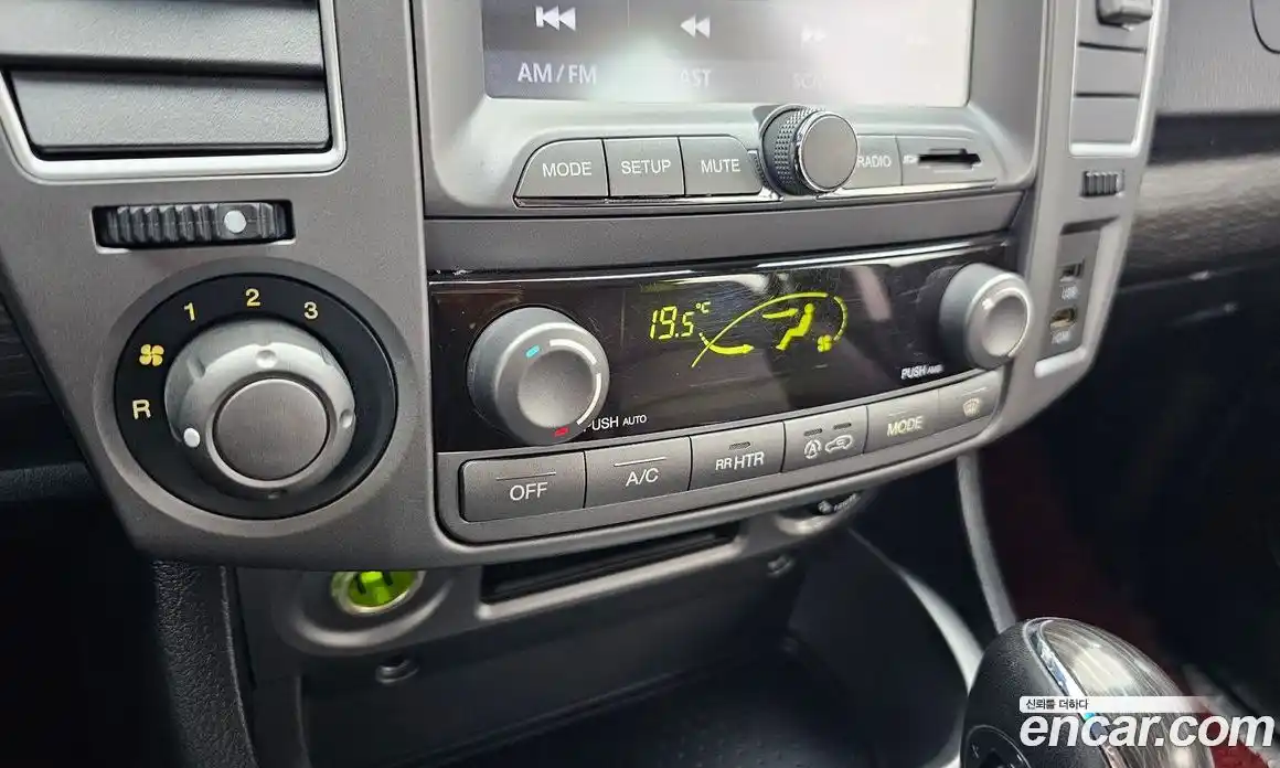 SsangYong Korando 2017 2.2 автомат (гидро), фото 21