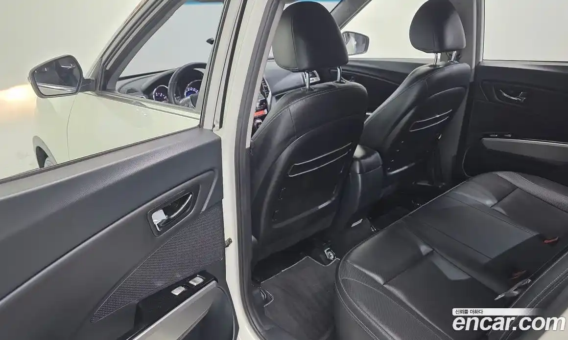 SsangYong TIBOLI 2015 1.6 автомат (гидро), фото 28