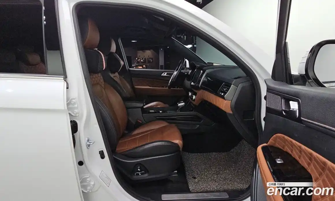 SsangYong Rexton 2020 2.2 автомат (гидро), фото 18