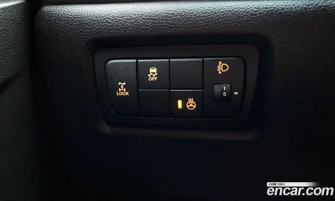 SsangYong Korando 2016 2.2 автомат (гидро), фото 15