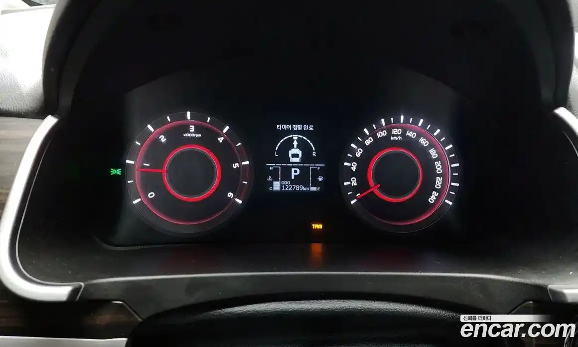 SsangYong Korando 2016 2.2 автомат (гидро), фото 8