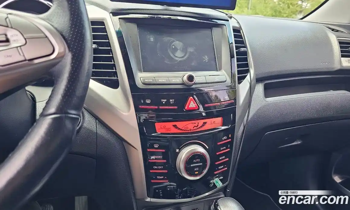 SsangYong TIBOLI 2015 1.6 автомат (гидро), фото 19