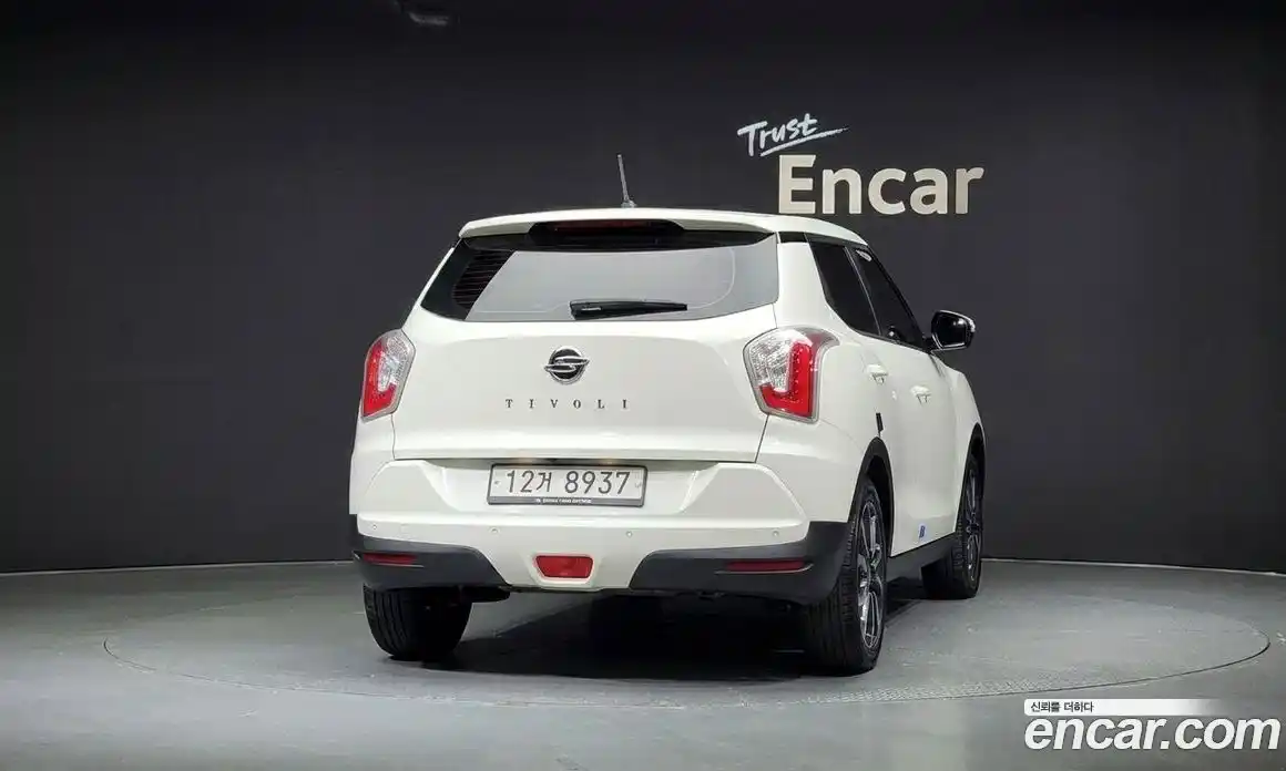 SsangYong TIBOLI 2015 1.6 автомат (гидро), фото 4