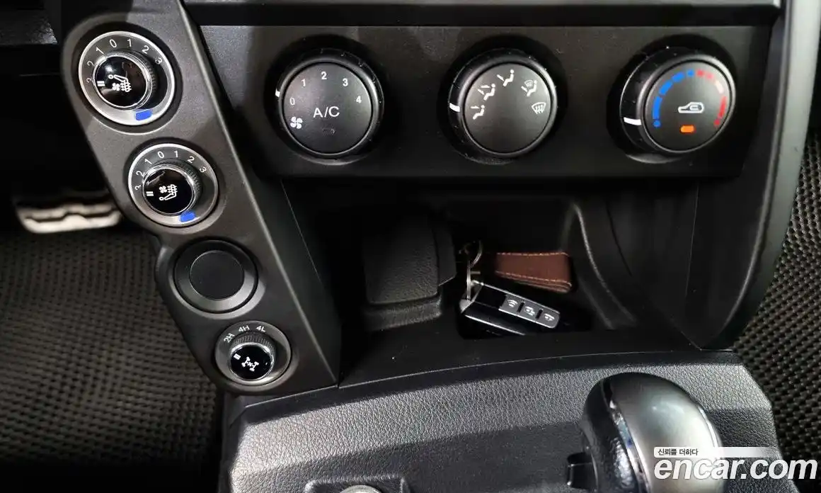 SsangYong Korando 2016 2.2 автомат (гидро), фото 12