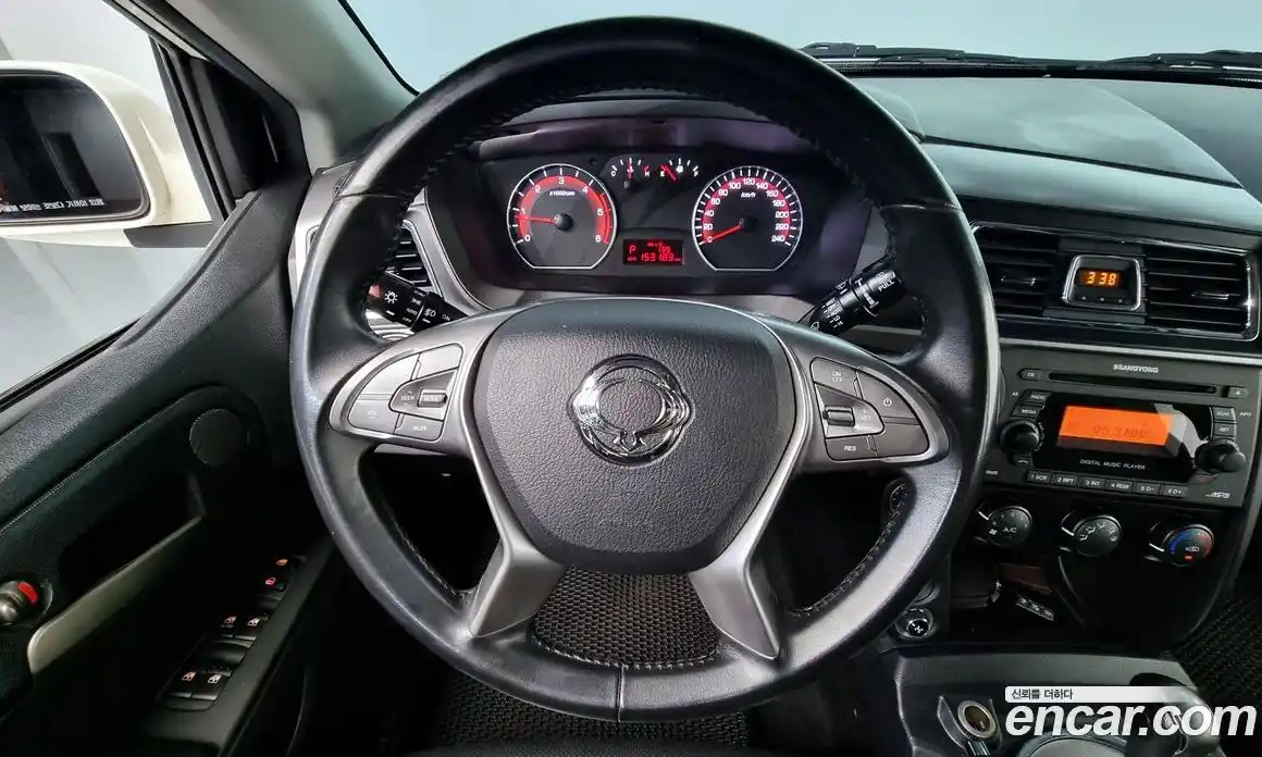SsangYong Korando 2016 2.2 автомат (гидро), фото 13