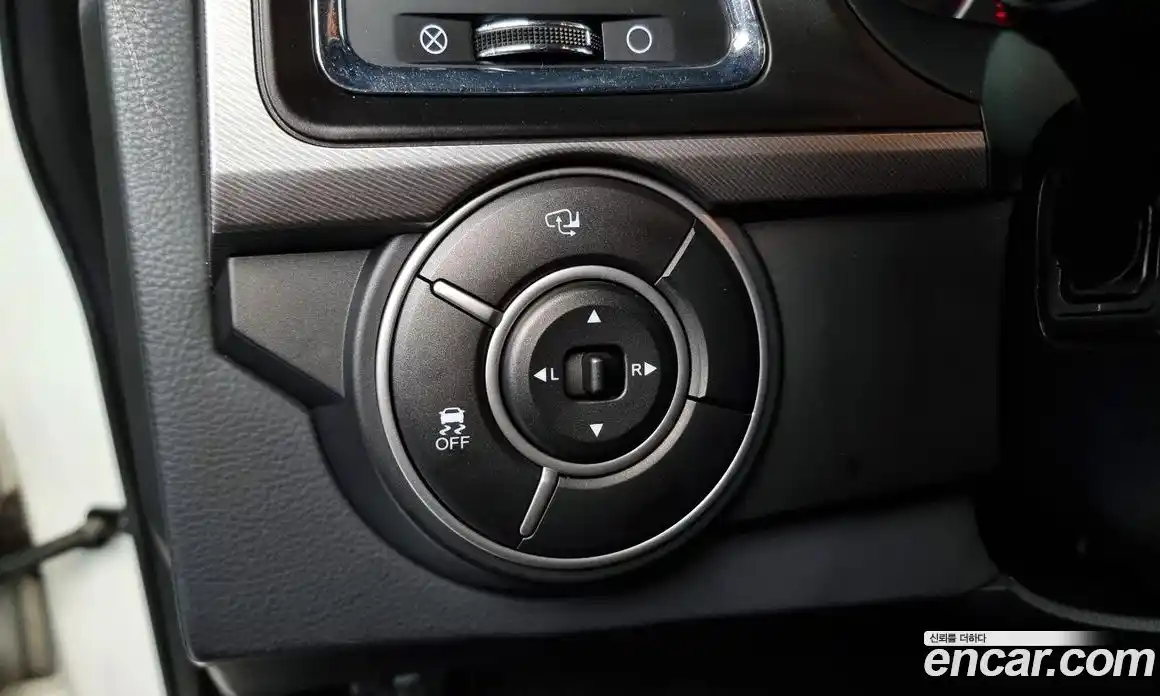 SsangYong Korando 2016 2.2 автомат (гидро), фото 18
