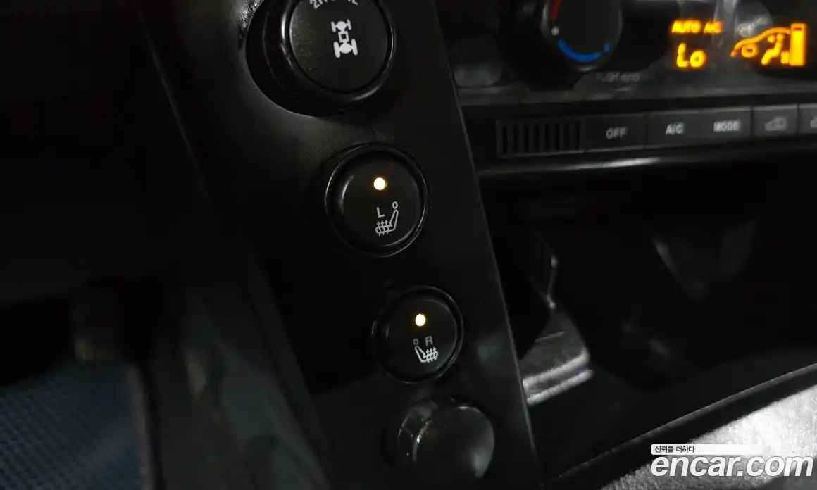 SsangYong Korando 2014 2.0 автомат (гидро), фото 17
