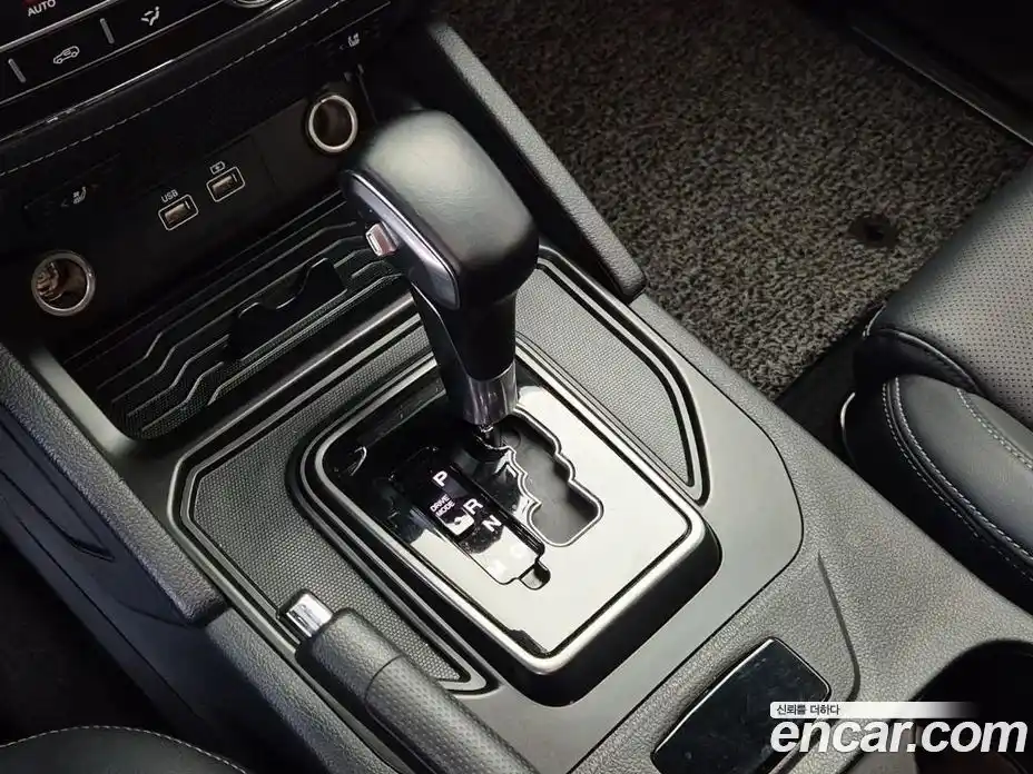 SsangYong Rexton 2022 2.2 автомат (гидро), фото 8