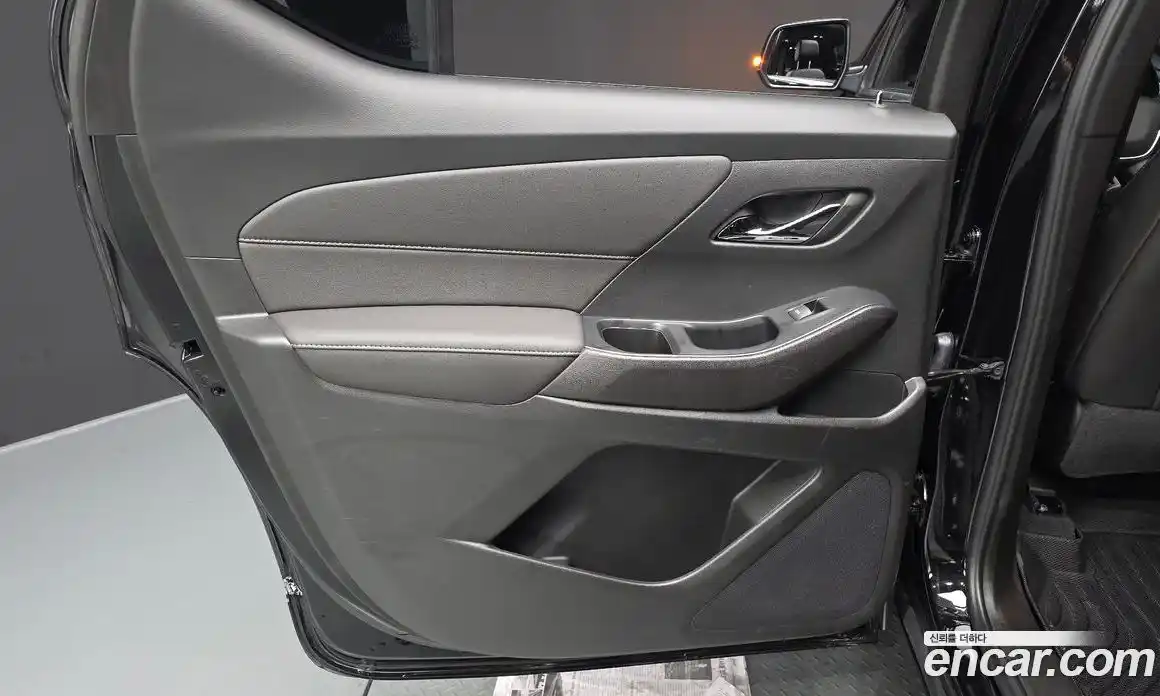 Chevrolet Traverse 2023 3.6 автомат (гидро), фото 15