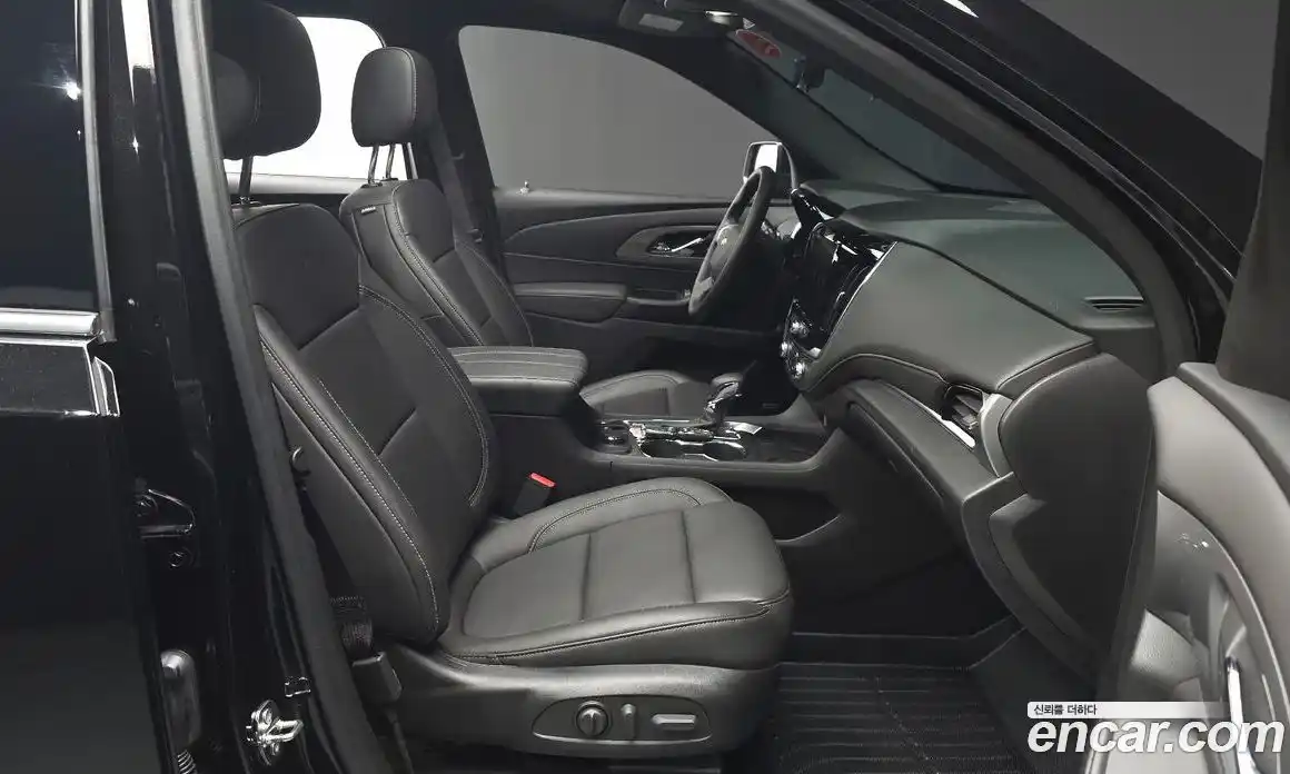 Chevrolet Traverse 2023 3.6 автомат (гидро), фото 17
