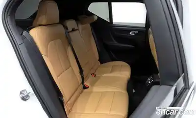 Volvo XC40 2020 2.0 автомат (гидро), миниатюра 11