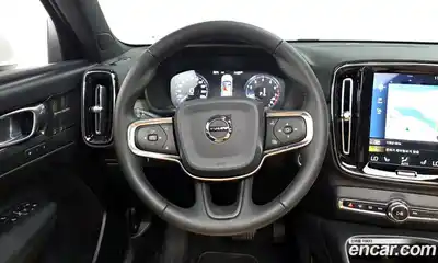 Volvo XC40 2020 2.0 автомат (гидро), миниатюра 12